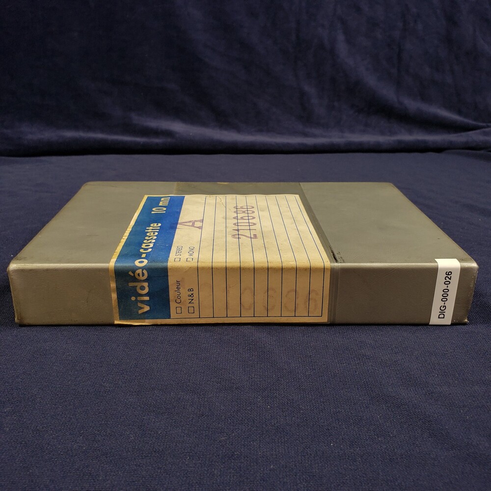 DIG-000-026.jpg DIG-000-026.jpg