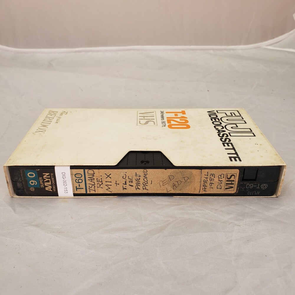 DIG-002-153.jpg DIG-002-153.jpg