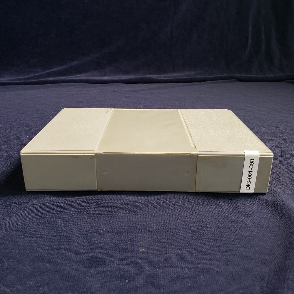 DIG-001-398.jpg DIG-001-398.jpg