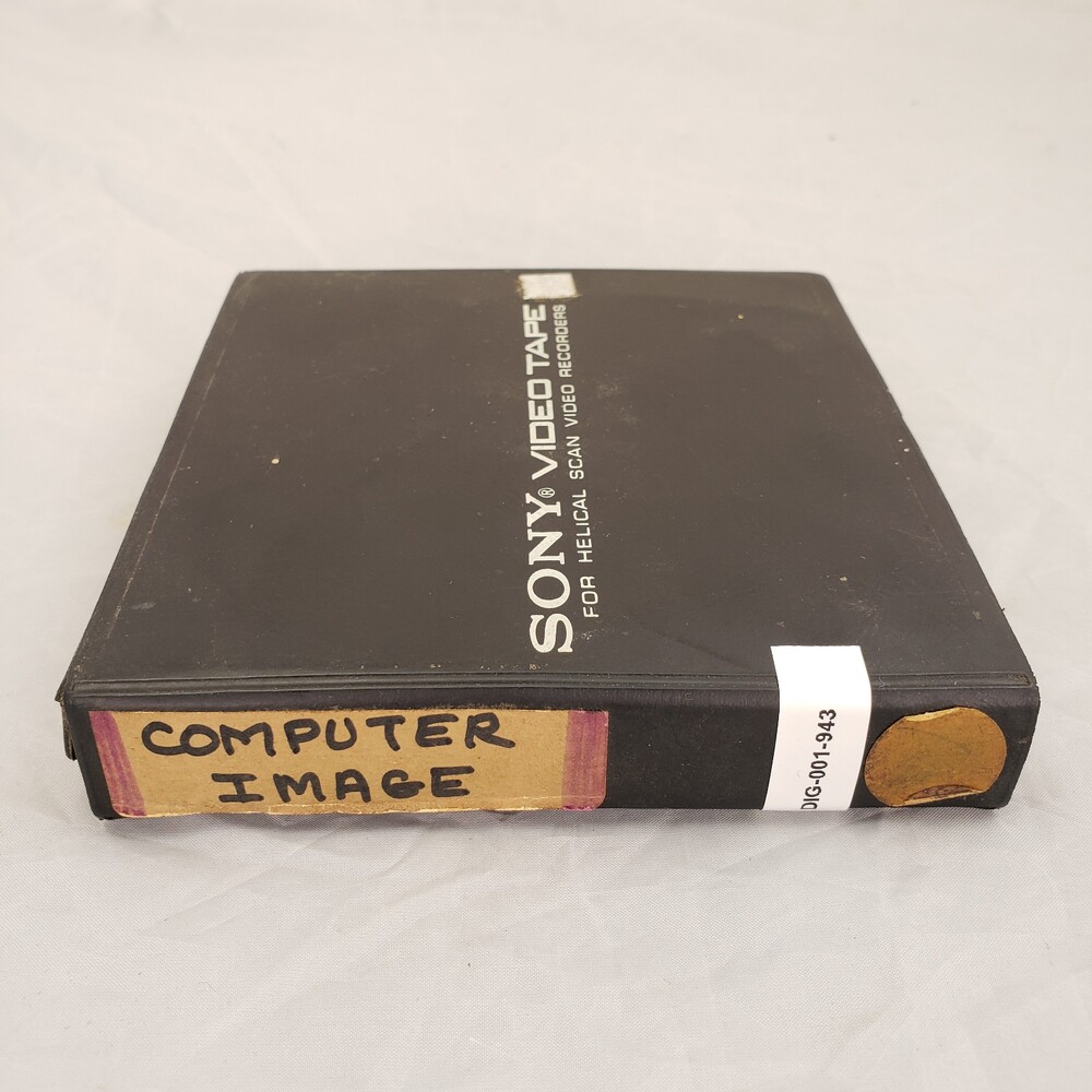 DIG-001-943.jpg DIG-001-943.jpg