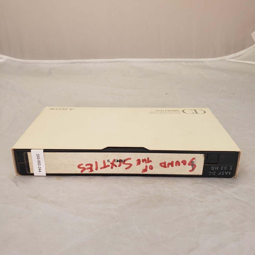 DIG-002-244.jpg DIG-002-244.jpg