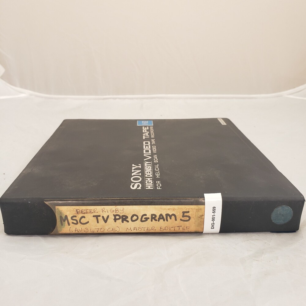 DIG-001-559.jpg DIG-001-559.jpg