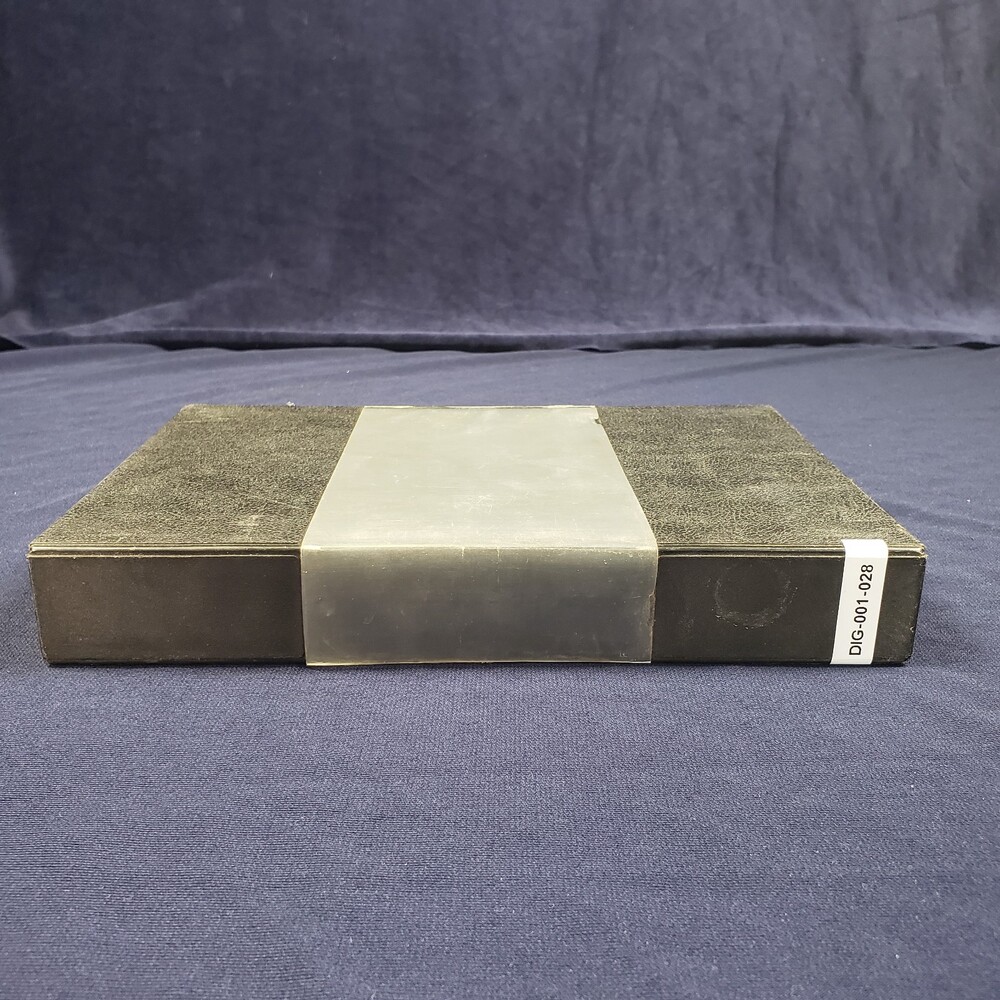 DIG-001-028.jpg DIG-001-028.jpg