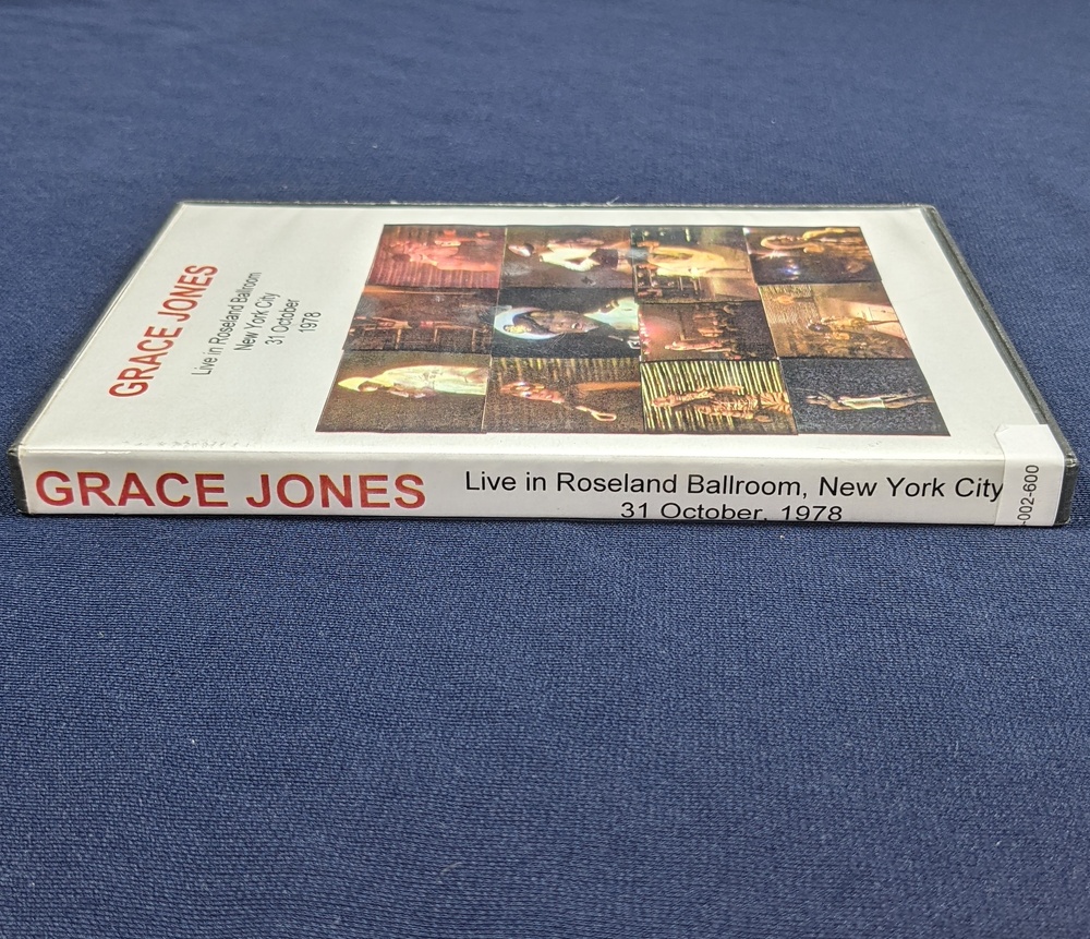 DIG-002-600.jpg DIG-002-600.jpg