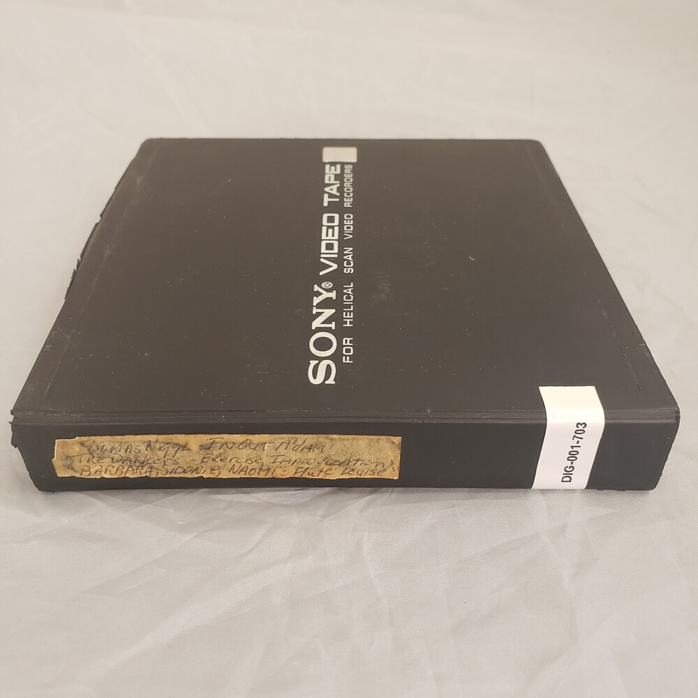 DIG-001-703.jpg DIG-001-703.jpg