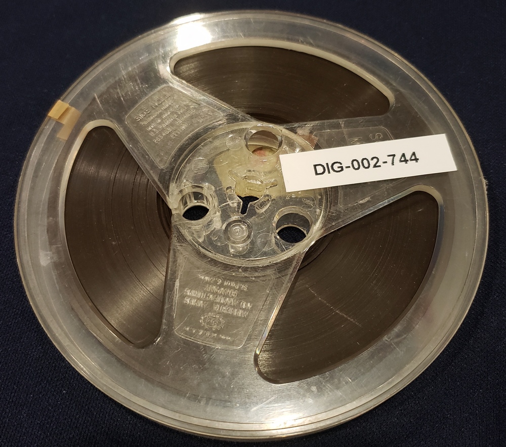 DIG-002-744.jpg DIG-002-744.jpg