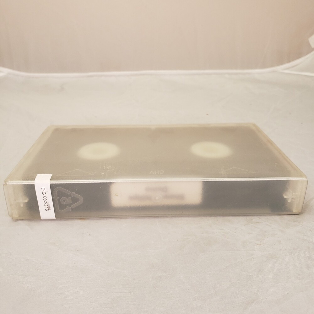 DIG-002-246.jpg DIG-002-246.jpg