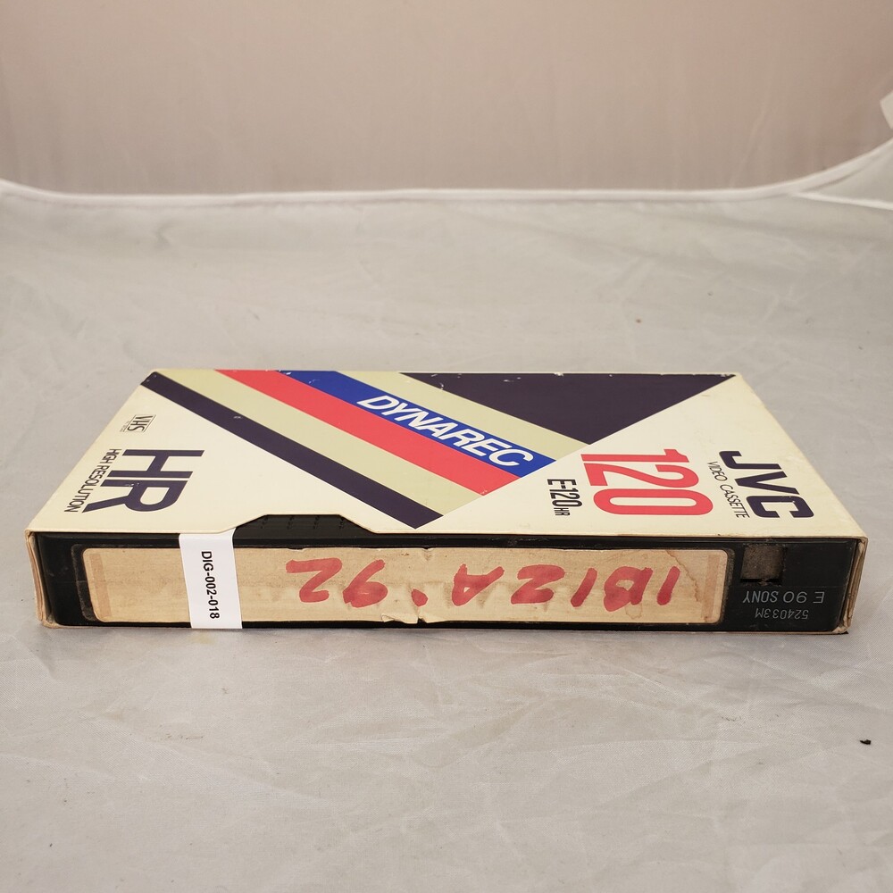 DIG-002-018.jpg DIG-002-018.jpg