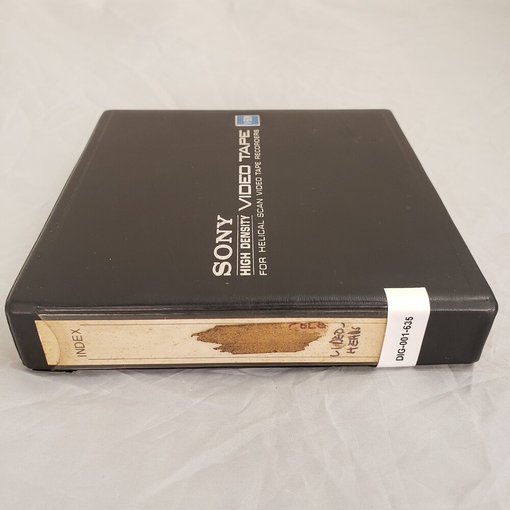 DIG-001-635.jpg DIG-001-635.jpg