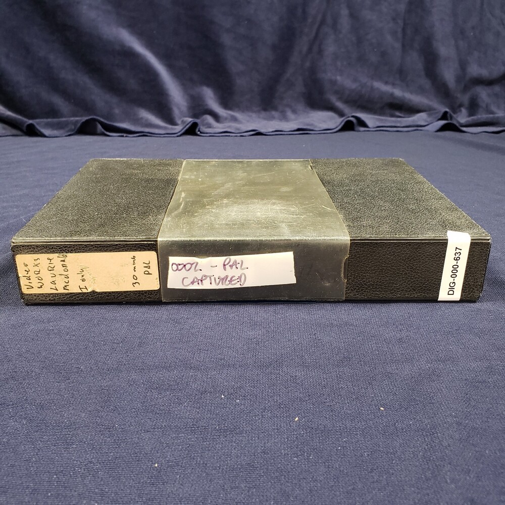 DIG-000-637.jpg DIG-000-637.jpg