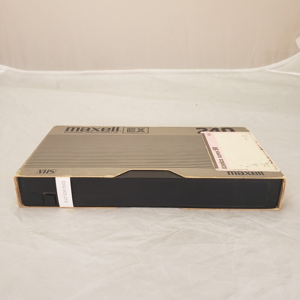DIG-002-215.jpg