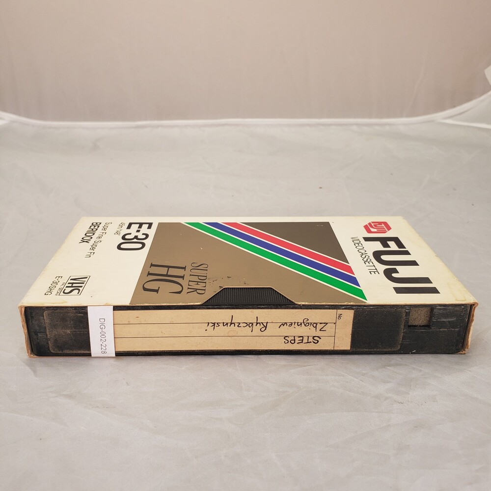 DIG-002-228.jpg DIG-002-228.jpg