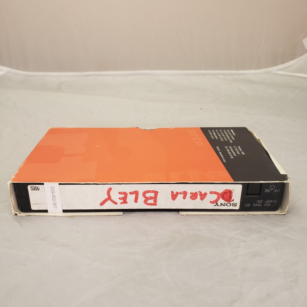 DIG-002-207.jpg DIG-002-207.jpg